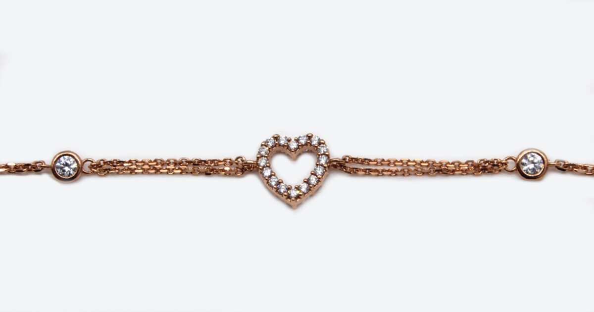 Def-IMG_1472-bracciale-oro-R-cuore-aperto-zirc-e-punti-luce-particolare-scaled