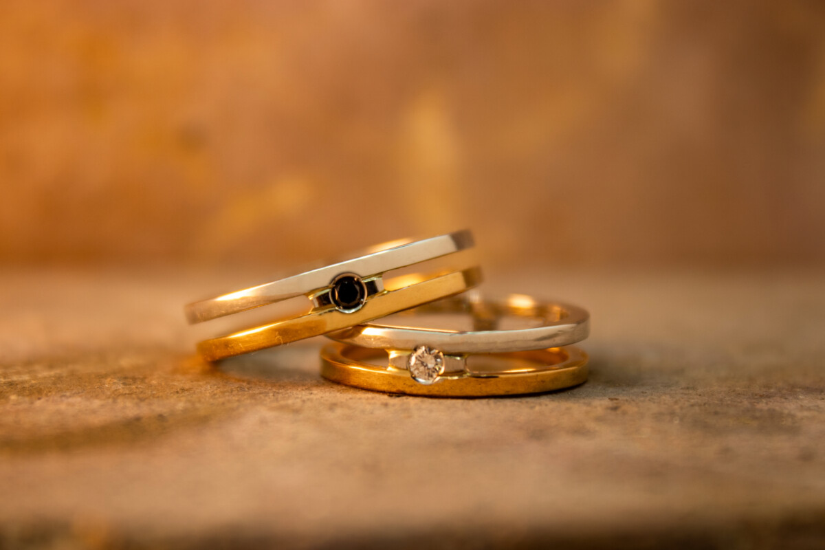 Fede doppia bicolore con brillate Fede doppia bicolore con brillate