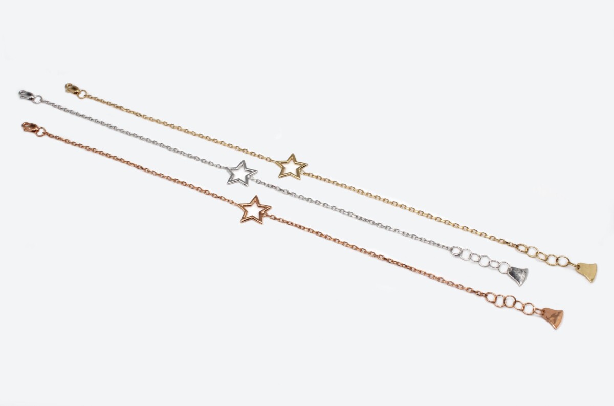 IMG_1408-bracciali-oro-stella-stesi-scaled-2