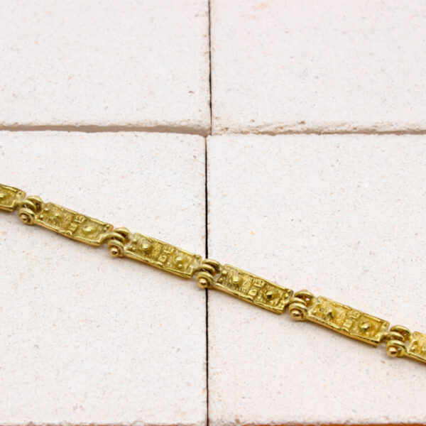 Bracciale In Oro Con Tessere Motivi Etruschi